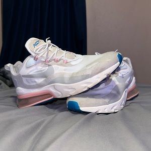 Nike Air Max 270 React